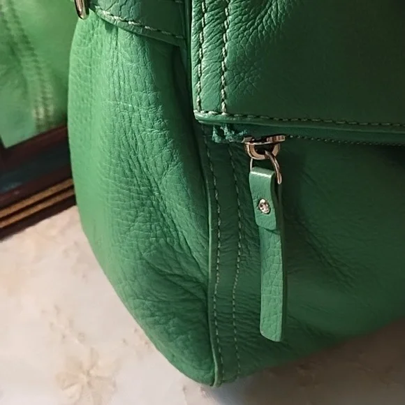 Kate Spade VGC Green 100% Cow Leather Shoulder Bag. Pebbled. - Picture 3 of 16